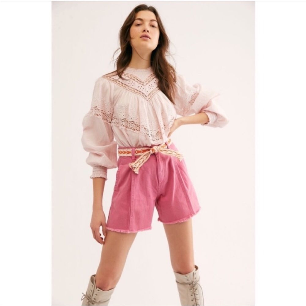 FREE PEOPLE | WE THE FREE Amelie High Rise Pink Denim Shorts Women’s Size 28 (6)